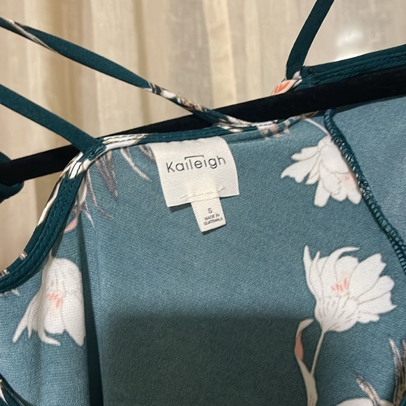 New without tags blouse - Picture 4 of 4